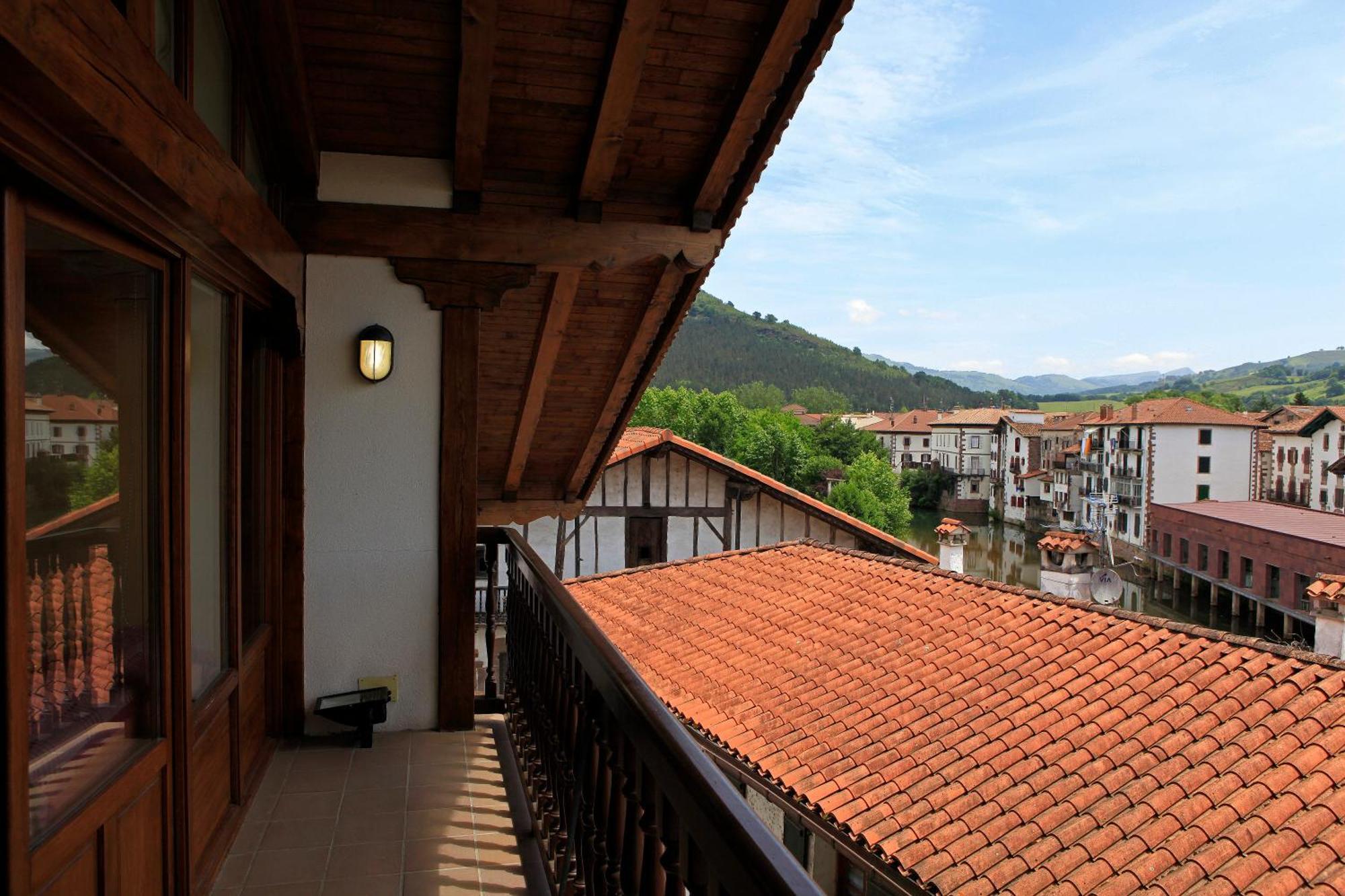 Hostal Antxitonea Elizondo Esterno foto